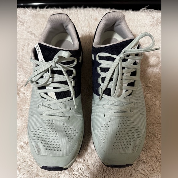 On Running Shoes - On Running Cloud Surfer 6